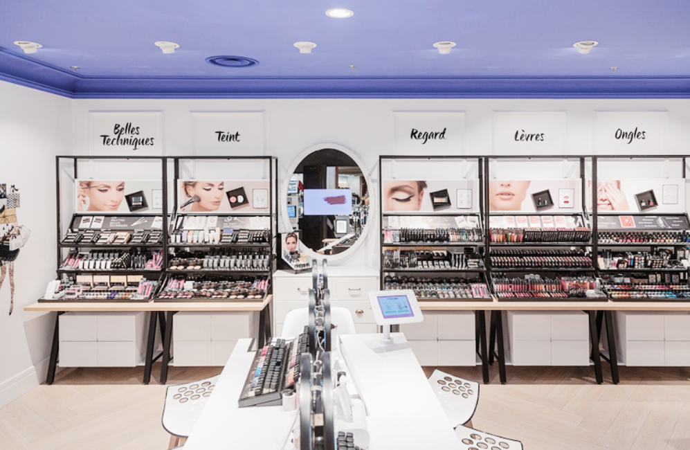 Image BEAUTY_SISTERS_-_AGENCEMENT